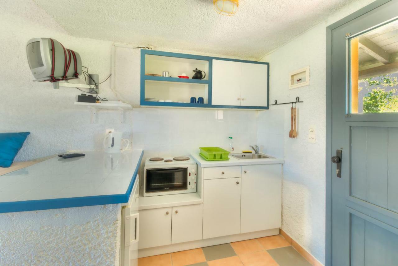 Lefkes Apartments 2 阿查拉维 外观 照片