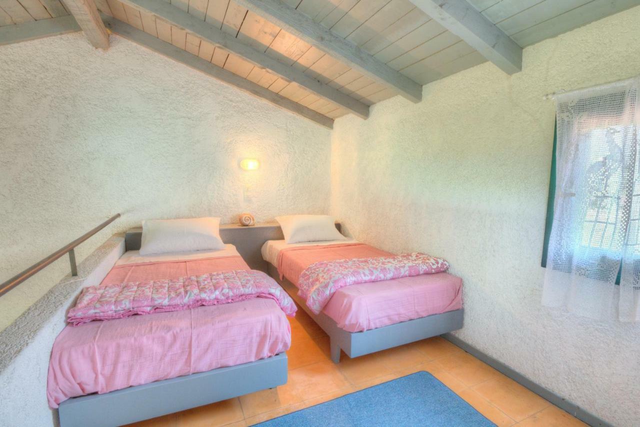 Lefkes Apartments 2 阿查拉维 外观 照片